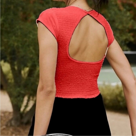 FP Movement by Free People Strike A Pose Orange Smocked Crop Tee Size Medium - Picture 3 of 10